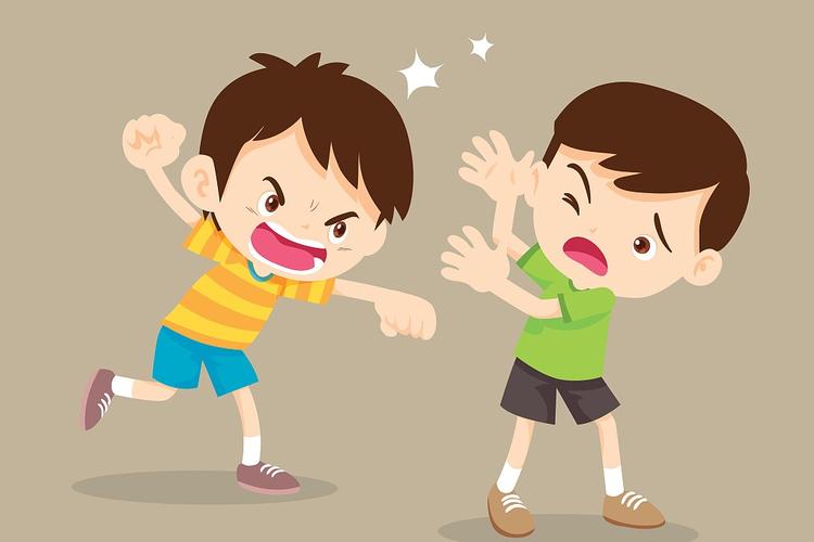 孩子打架