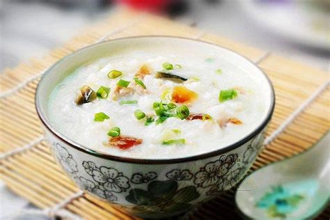 孕婦版皮蛋瘦肉粥詳細做法步驟展示