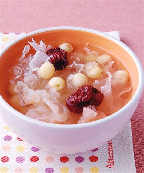 銀耳蓮子湯孕婦溫和版食譜步驟